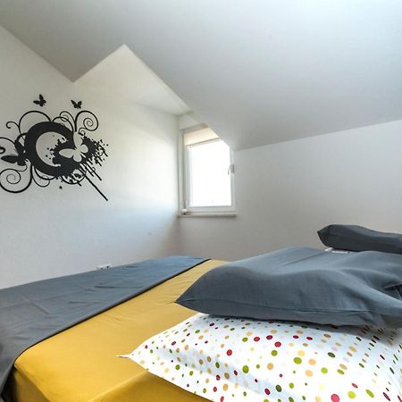 Apartment Tin Kaštela Kültér fotó
