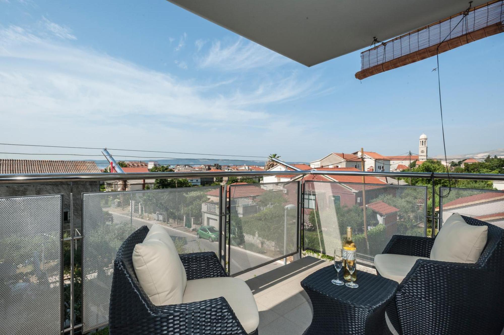 Apartment Tin Kaštela Kültér fotó